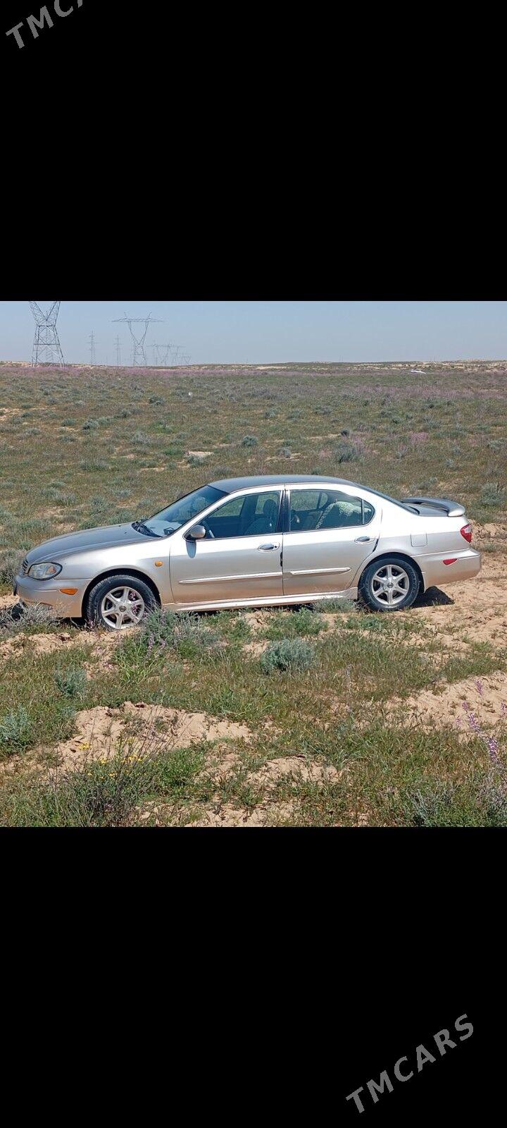 Nissan Maxima 2000 - 95 000 TMT - Туркменбаши - img 1