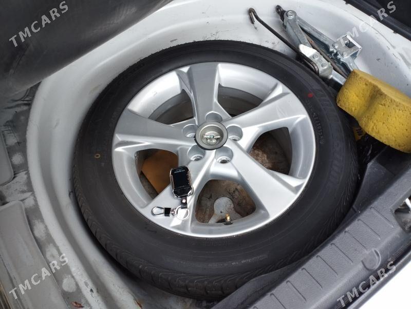 Toyota Corolla 2013 - 220 000 TMT - Aşgabat - img 7