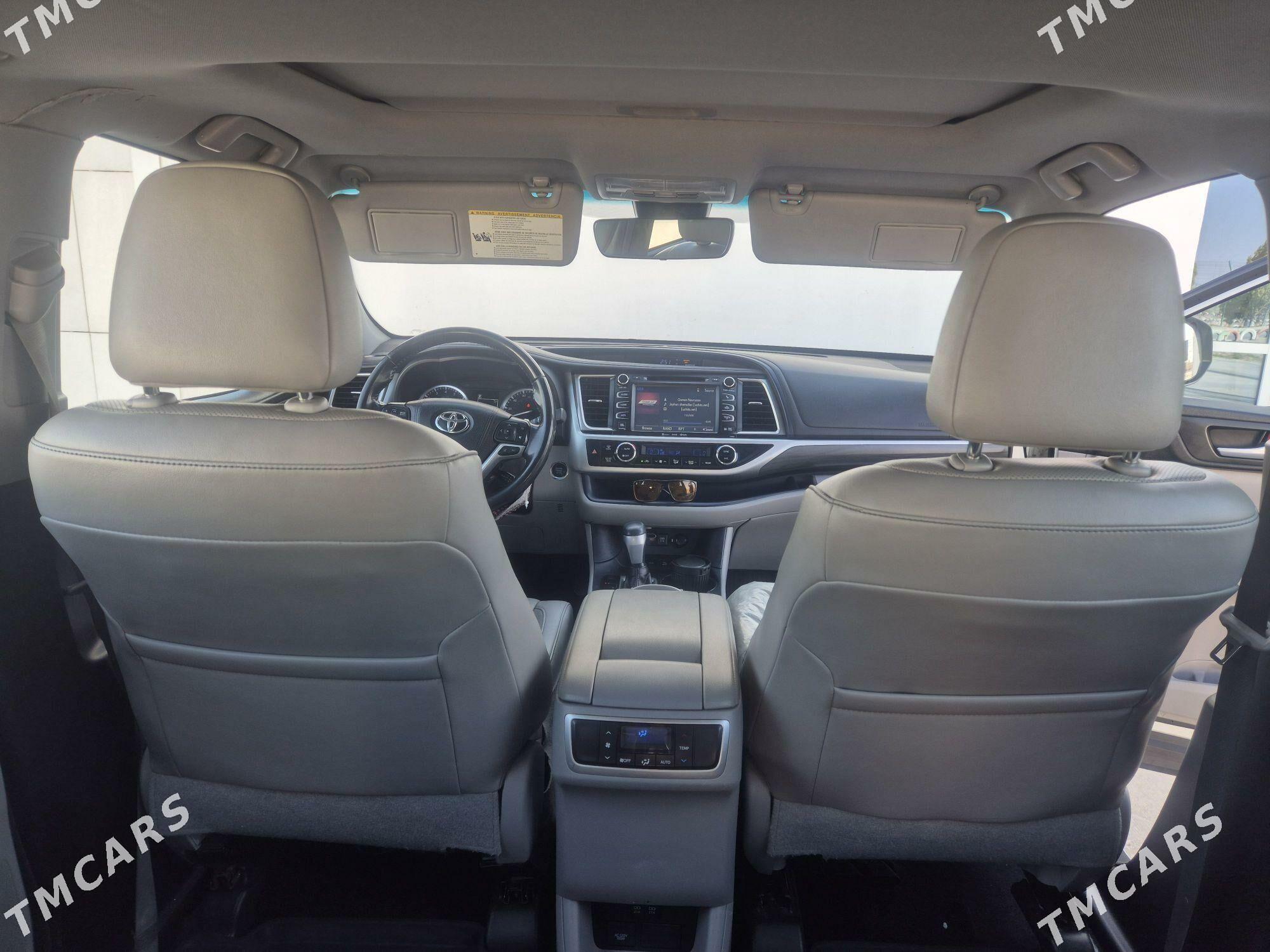 Toyota Highlander 2019 - 420 000 TMT - Ашхабад - img 4