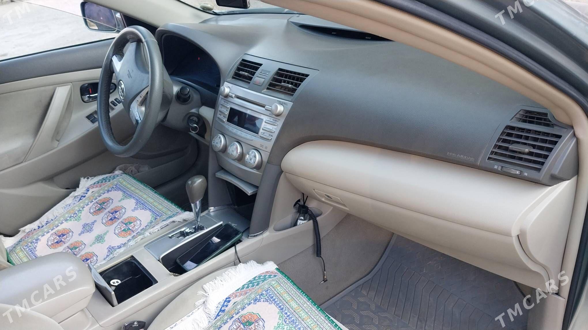 Toyota Camry 2010 - 170 000 TMT - Türkmenabat - img 6