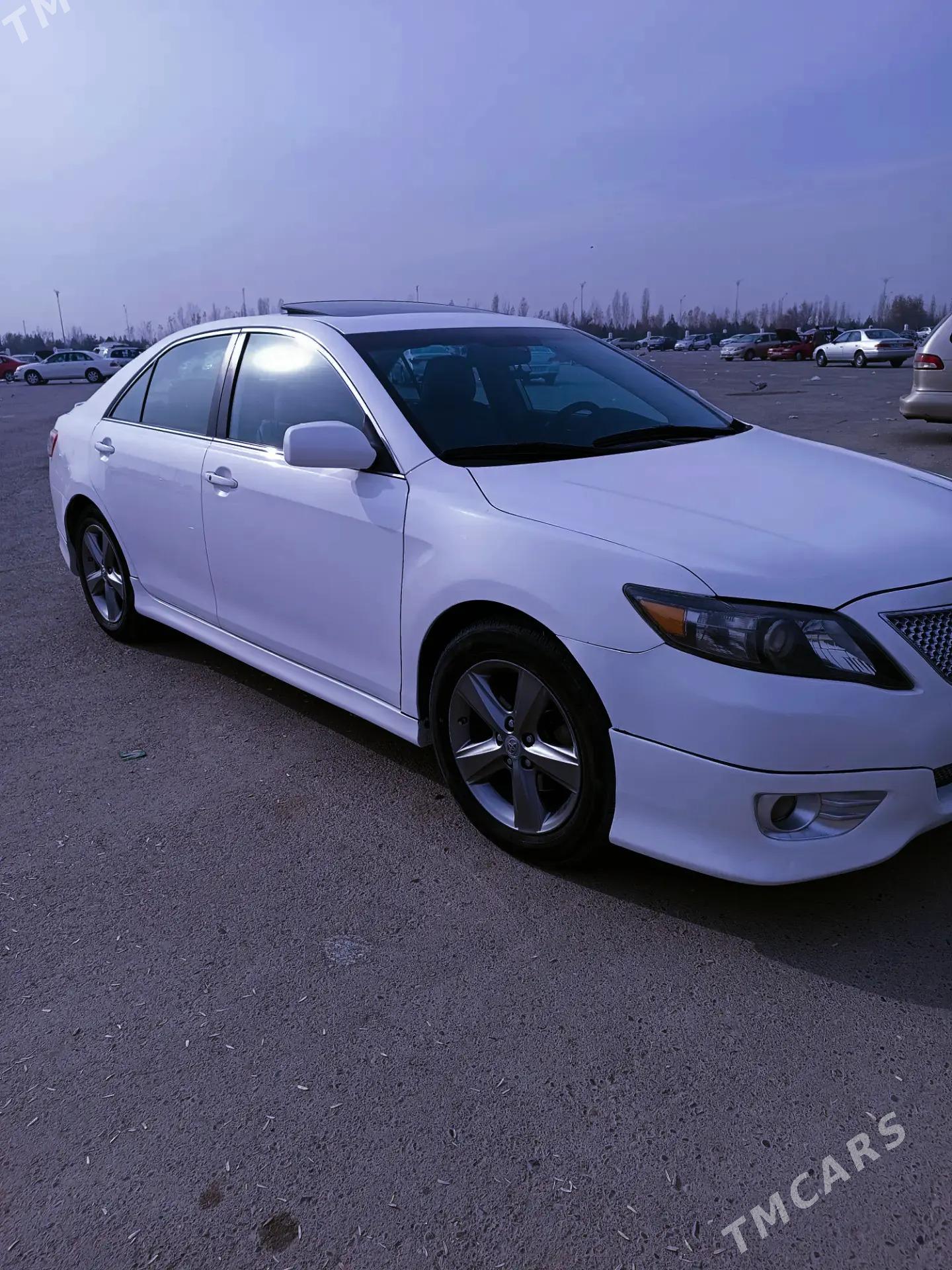 Toyota Camry 2011 - 220 000 TMT - Губадаг - img 2