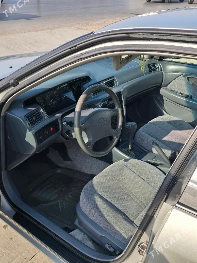 Toyota Camry 2001 - 133 000 TMT - Туркменабат - img 4