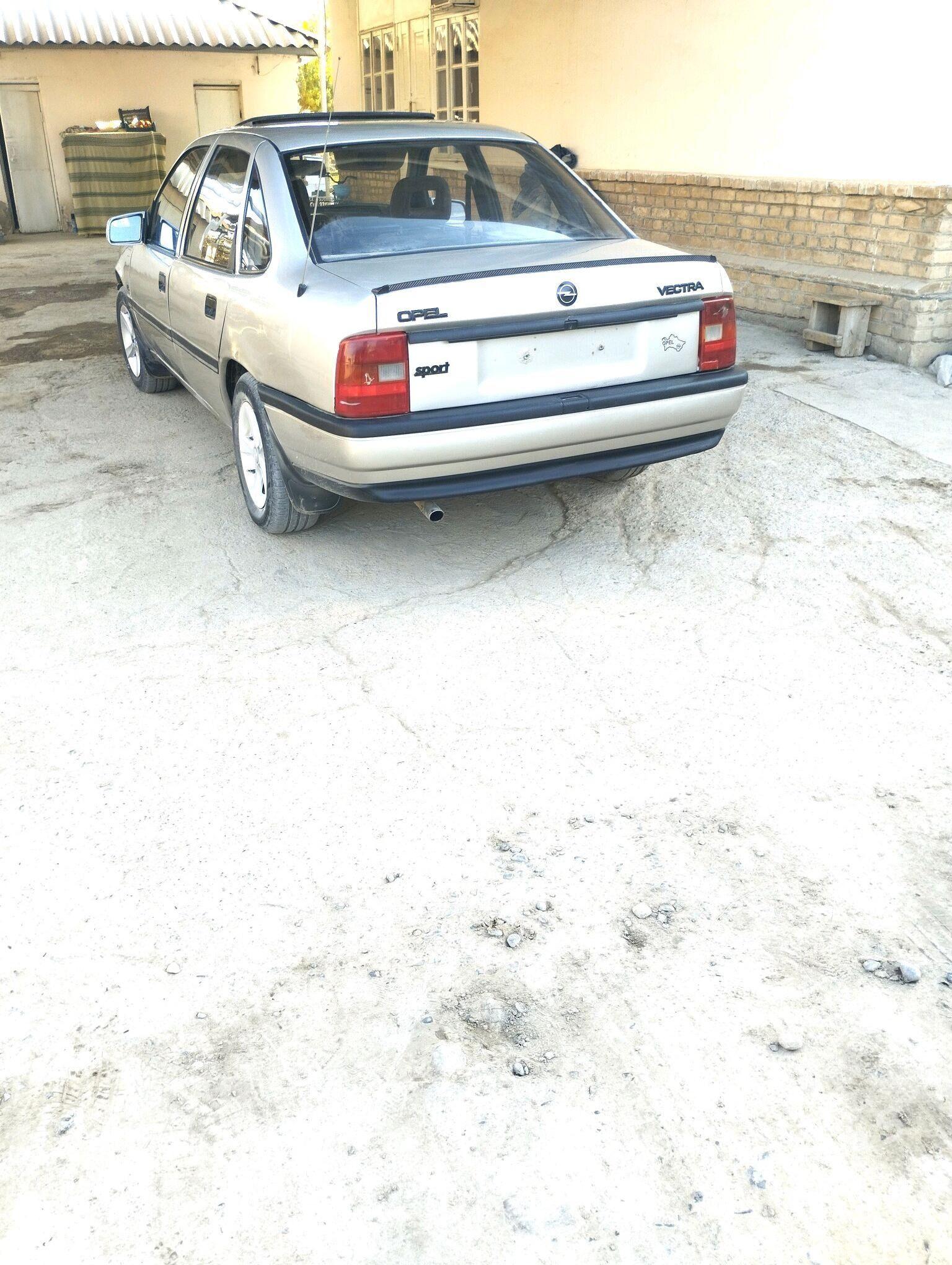 Opel Vectra 1992 - 40 000 TMT - Mary - img 3