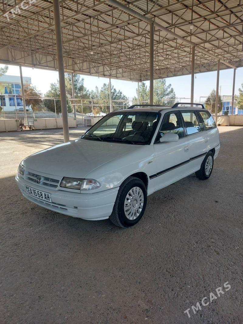 Opel Astra 1993 - 36 000 TMT - Бахарден - img 2
