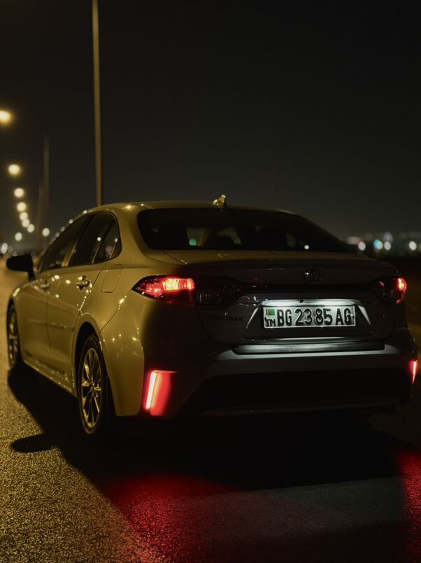Toyota Corolla 2022 - 280 000 TMT - Aşgabat - img 5