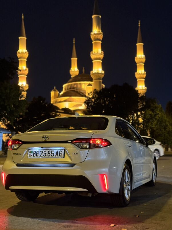 Toyota Corolla 2022 - 280 000 TMT - Aşgabat - img 3