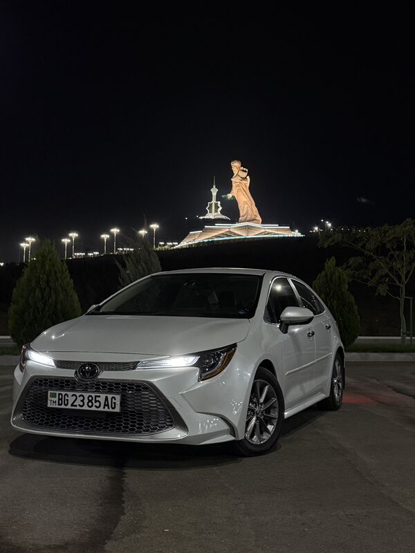 Toyota Corolla 2022 - 280 000 TMT - Aşgabat - img 2