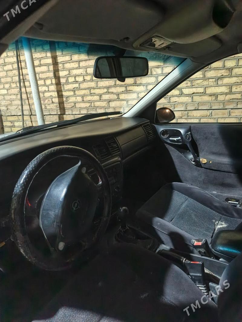 Opel Vectra 1999 - 40 000 TMT - Mary - img 2