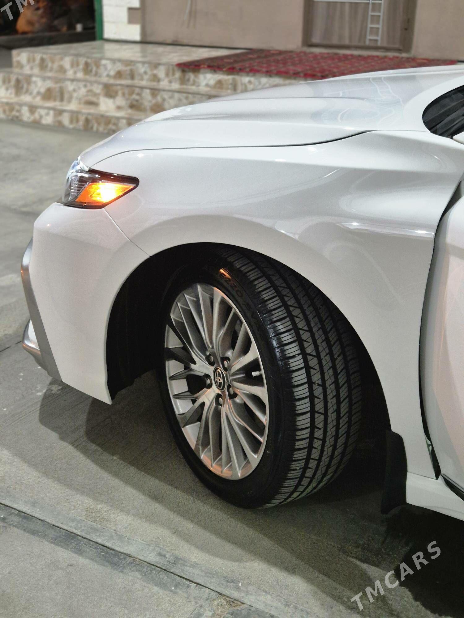 Toyota Camry 2020 - 345 000 TMT - Ашхабад - img 5