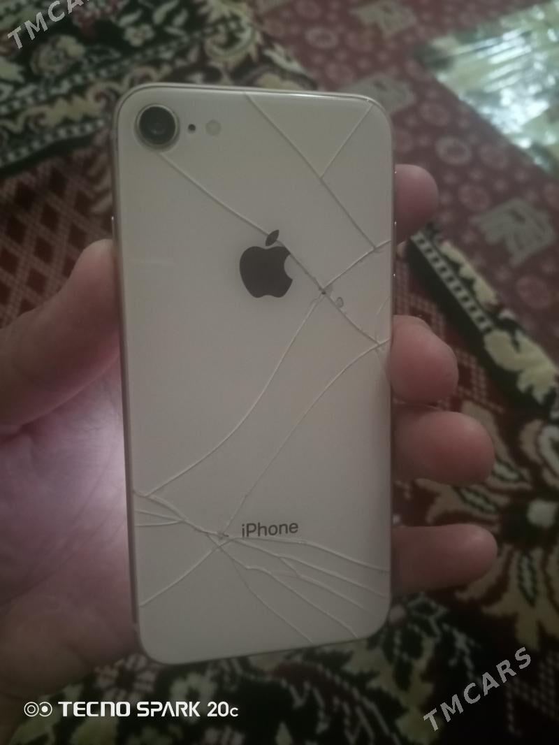 obmen Iphone 8 Gold - Туркменбаши - img 1