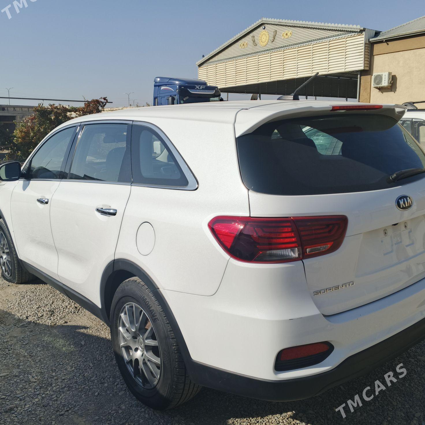 Kia Sorento 2020 - 320 000 TMT - Мары - img 2