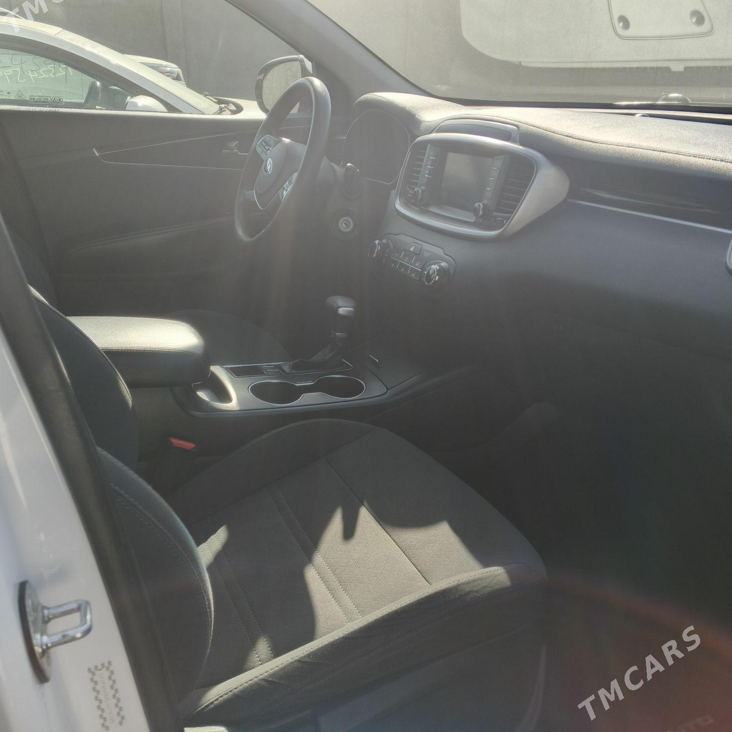Kia Sorento 2020 - 320 000 TMT - Мары - img 6