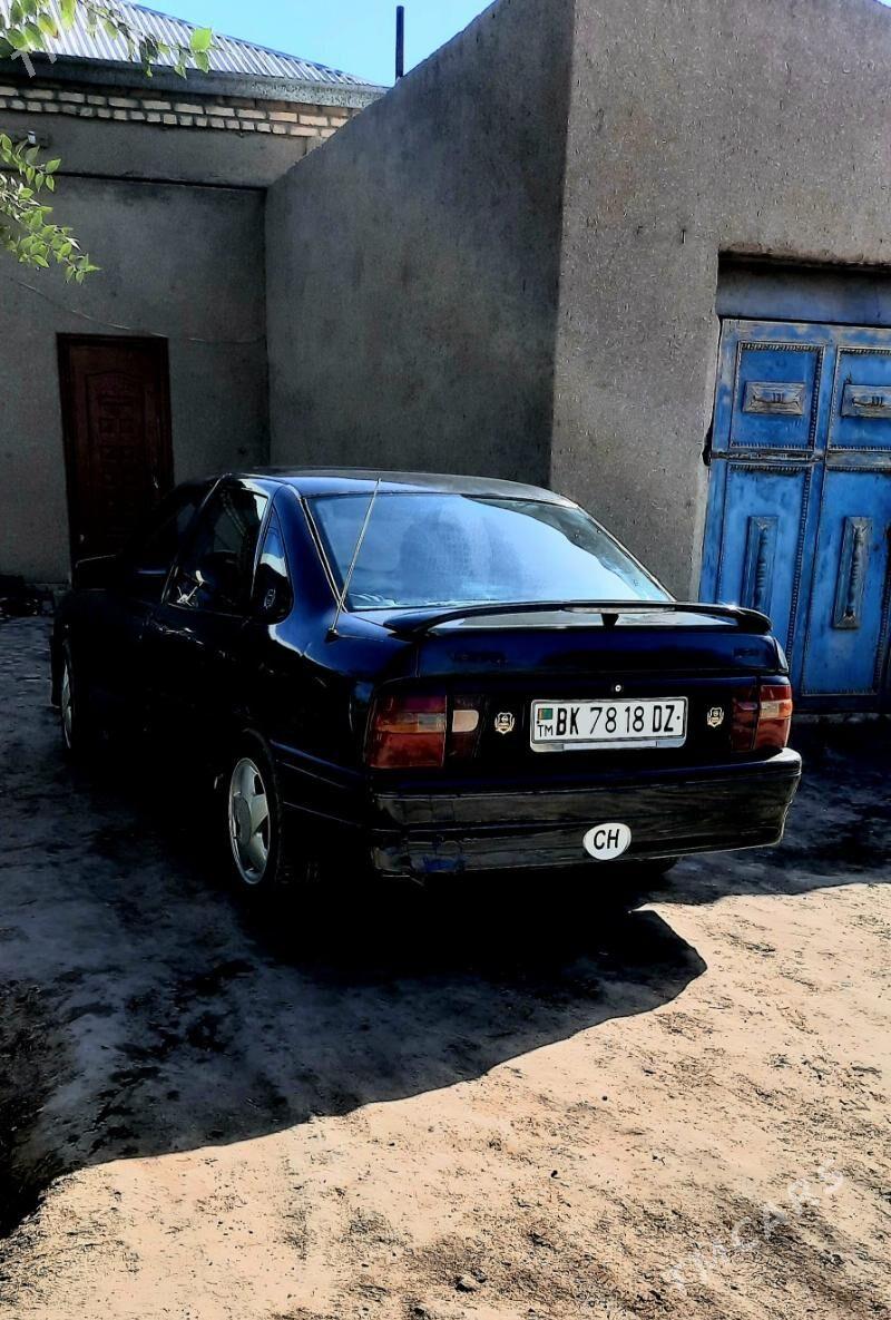 Opel Vectra 1993 - 40 000 TMT - Гороглы (Тагта) - img 3