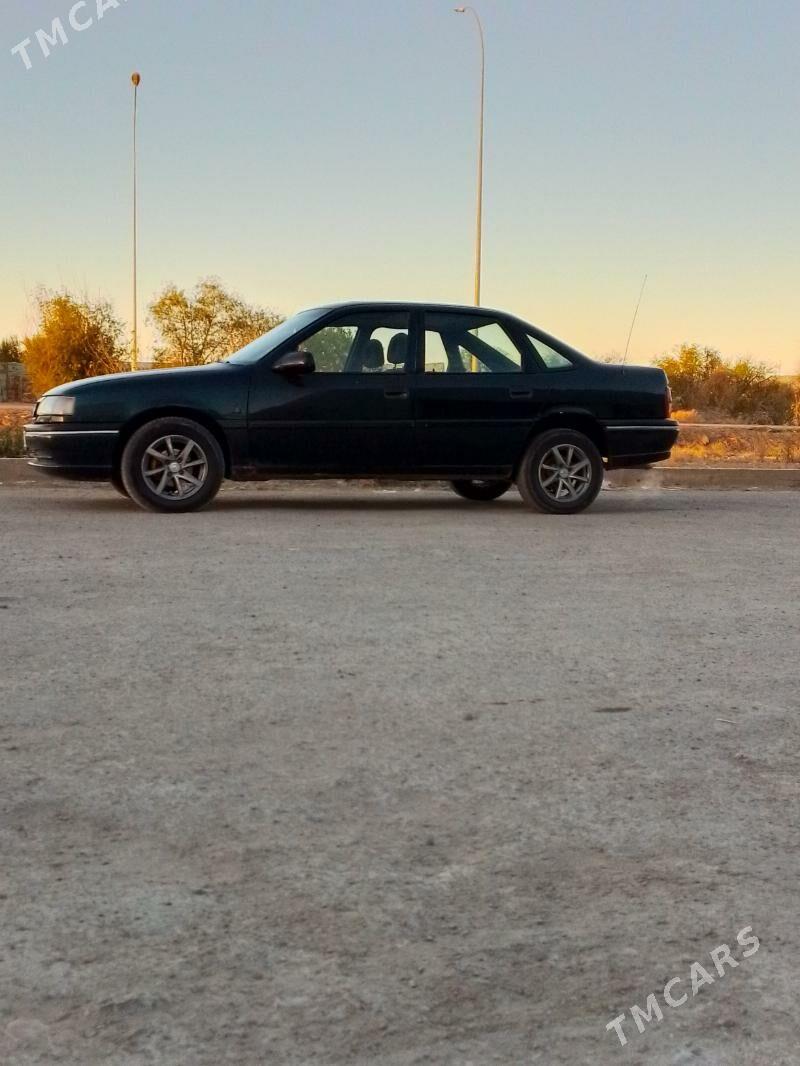 Opel Vectra 1994 - 40 000 TMT - Болдумсаз - img 4