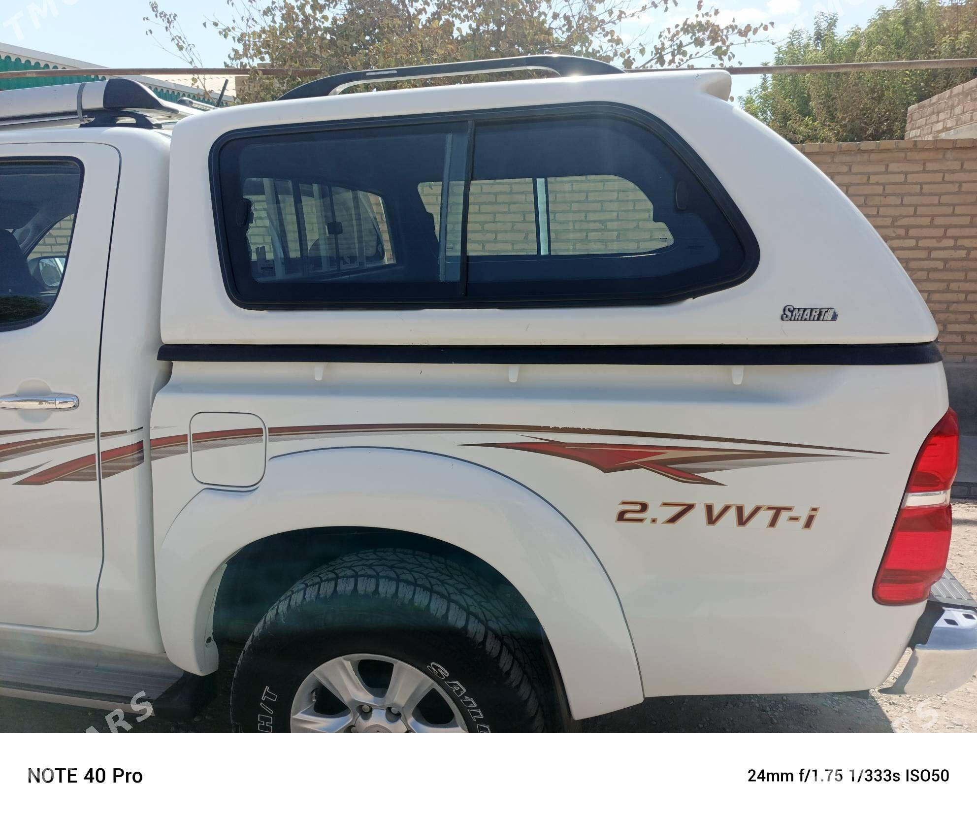 Toyota Hilux 2014 - 400 000 TMT - Kerki - img 3