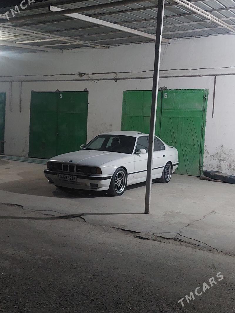 BMW 525 1991 - 100 000 TMT - Балканабат - img 2