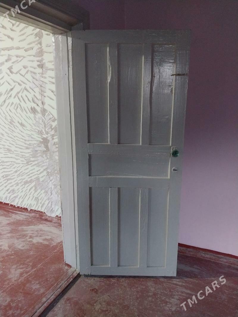 agaç gapy - Büzmeýin - img 3