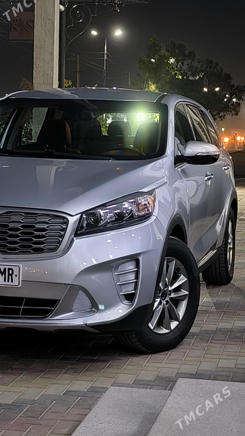 Toyota Highlander 2019 - 260 000 TMT - Baýramaly - img 1