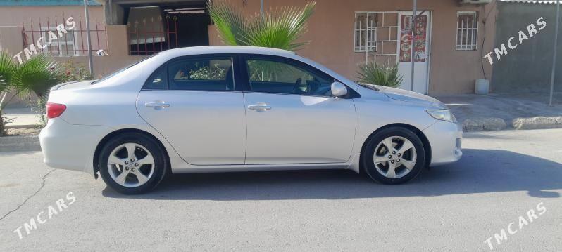 Toyota Corolla 2013 - 165 000 TMT - Гёкдепе - img 4