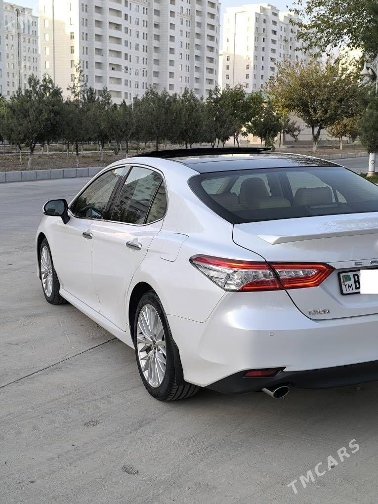 Toyota Camry 2019 - 520 000 TMT - Ашхабад - img 4