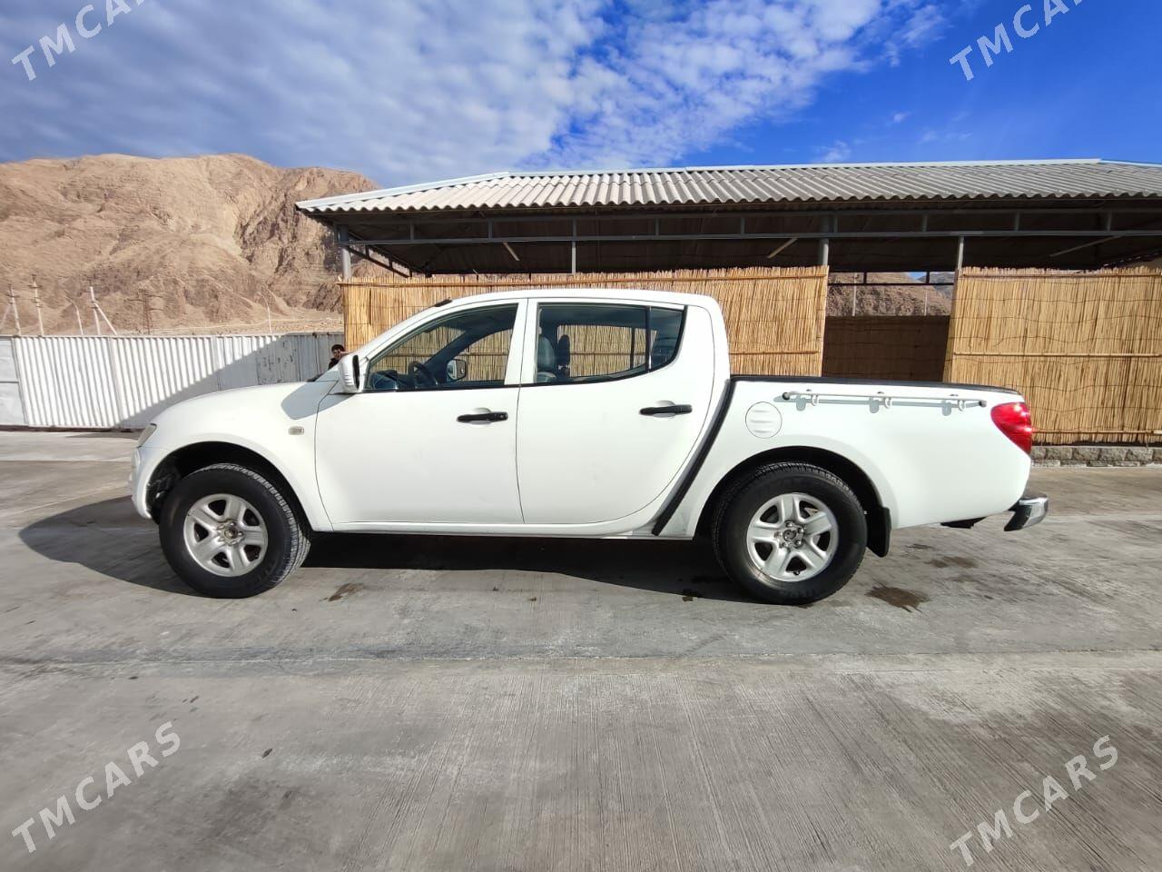 Mitsubishi L200 2012 - 160 000 TMT - Шатлык - img 2