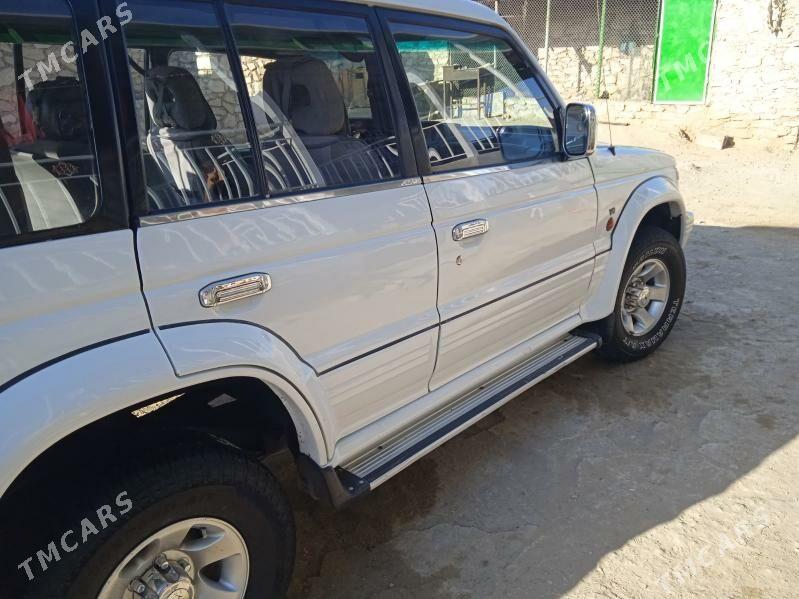 Mitsubishi Pajero 1993 - 60 000 TMT - Туркменбаши - img 5