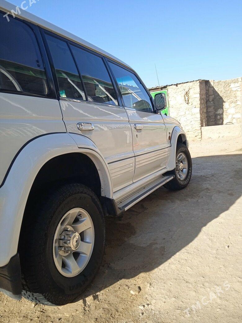 Mitsubishi Pajero 1993 - 60 000 TMT - Туркменбаши - img 4