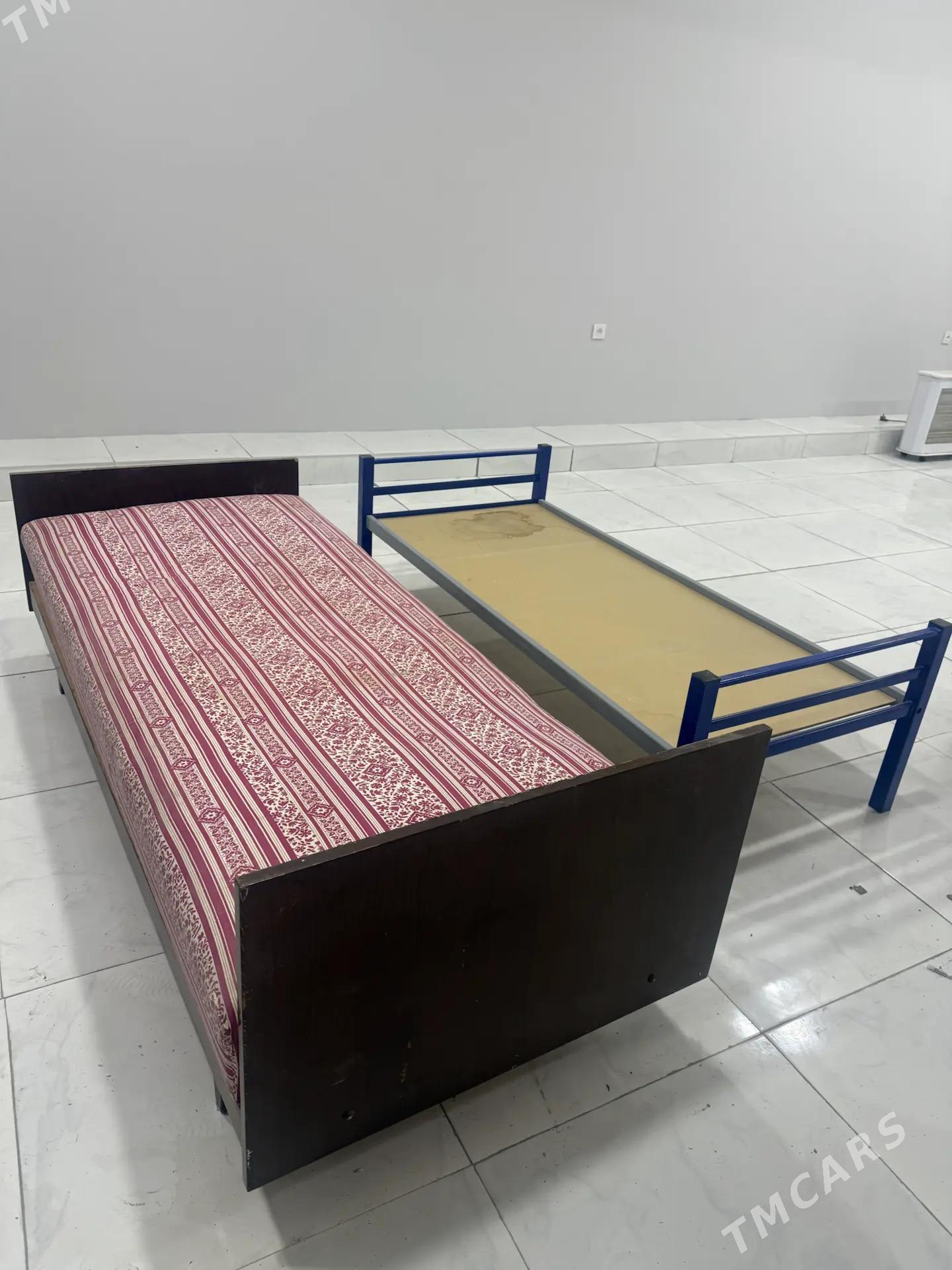 Кровать и писмьмони стол - Balkanabat - img 3