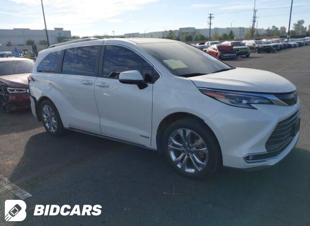 Toyota Sienna 2021 - 740 000 TMT - Aşgabat - img 2