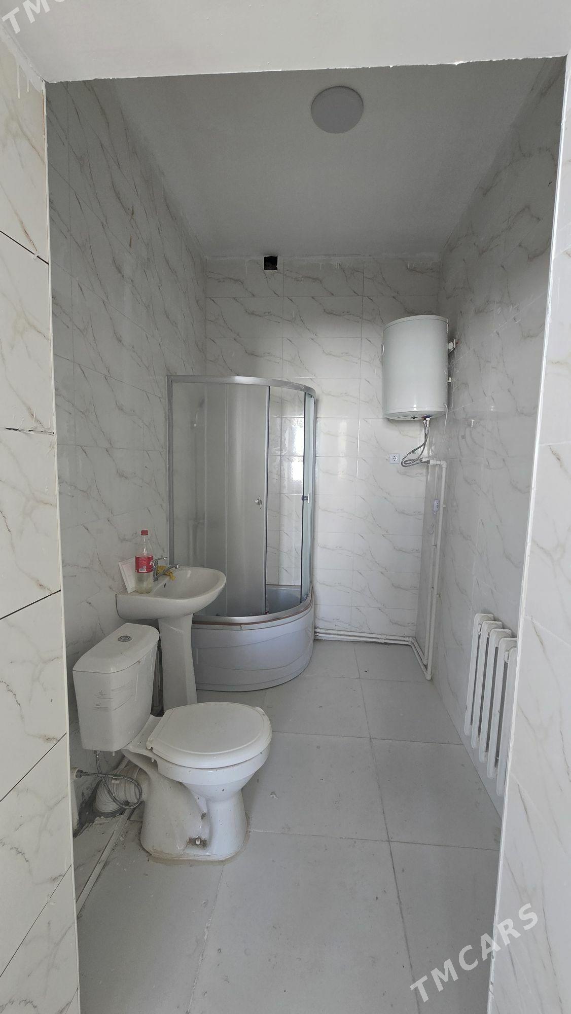 Элитка Аэропорт 3эт 2ком 171м² - Дашогуз - img 6