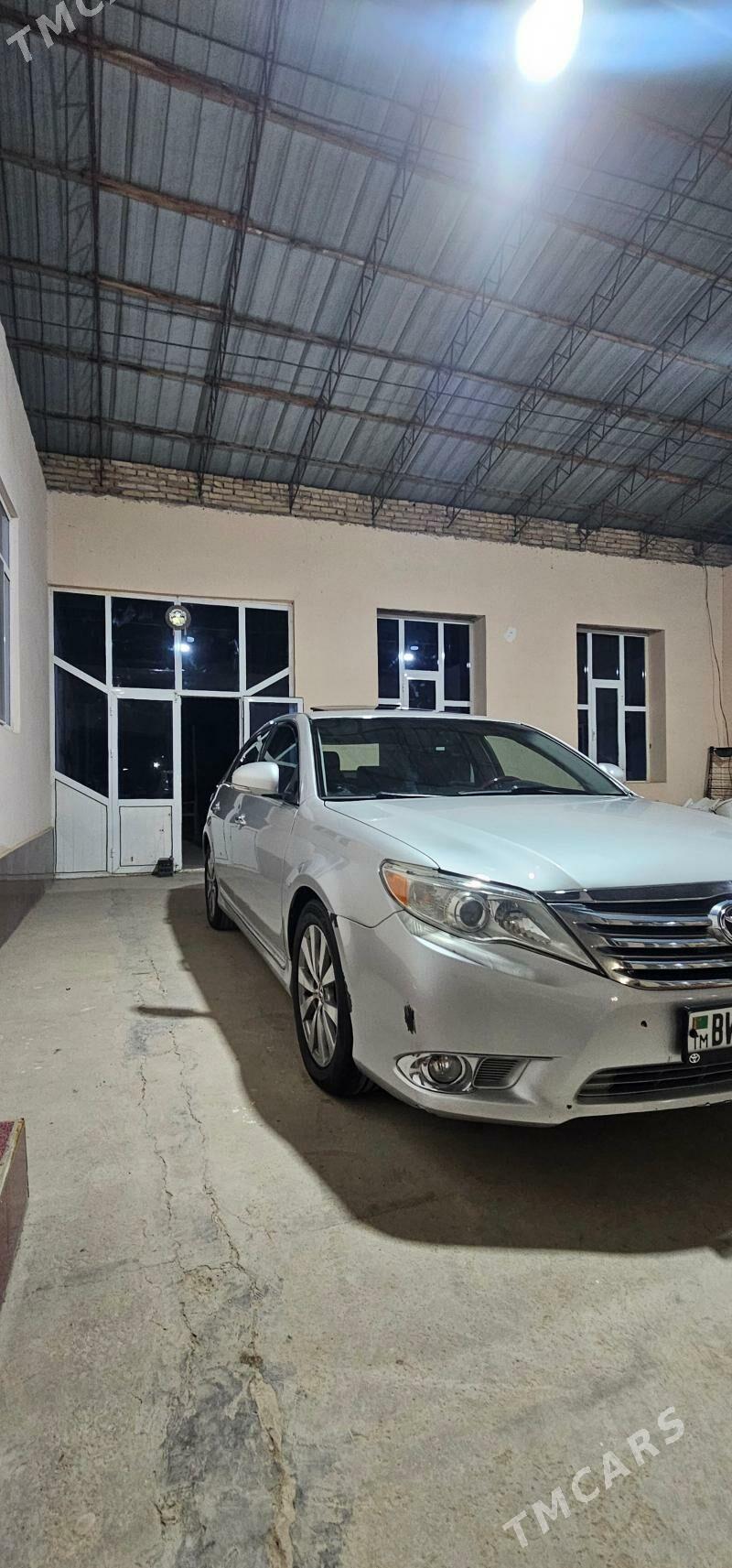 Toyota Avalon 2011 - 340 000 TMT - Туркменабат - img 4