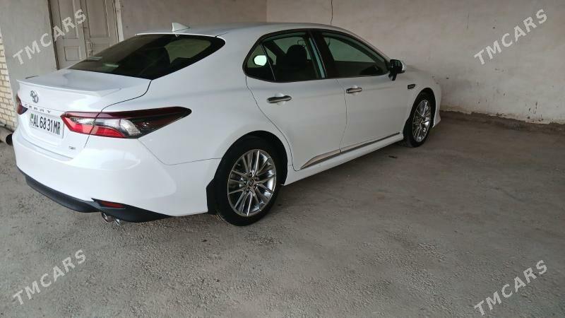 Toyota Camry 2022 - 320 000 TMT - Мары - img 3