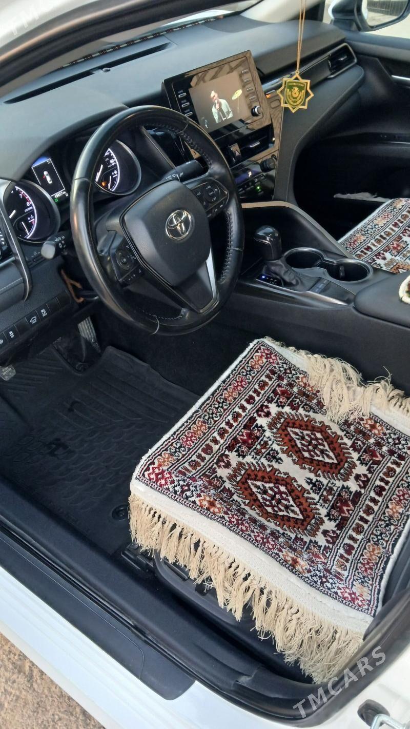 Toyota Camry 2022 - 320 000 TMT - Мары - img 2