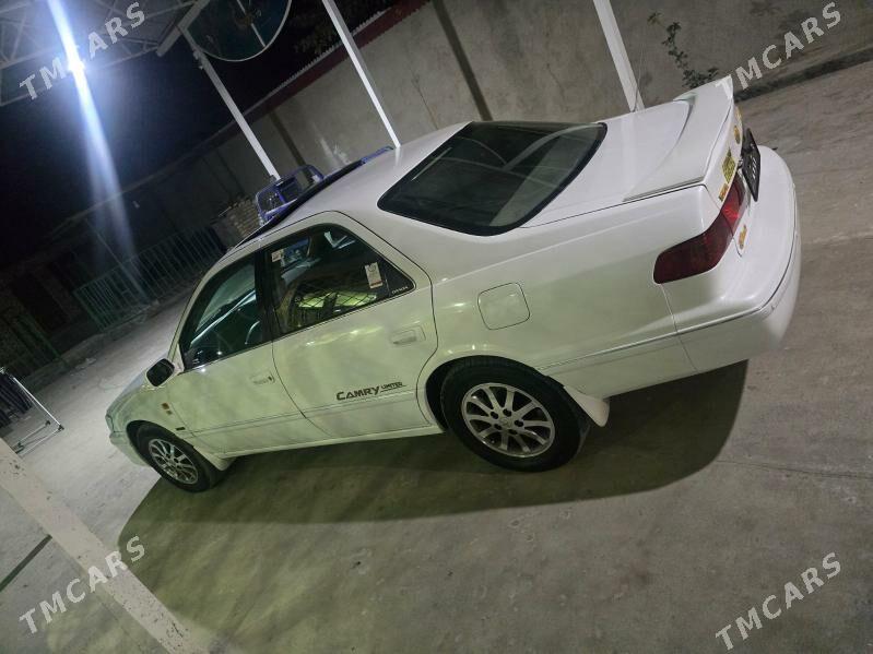 Toyota Camry 2000 - 165 000 TMT - Kaka - img 2