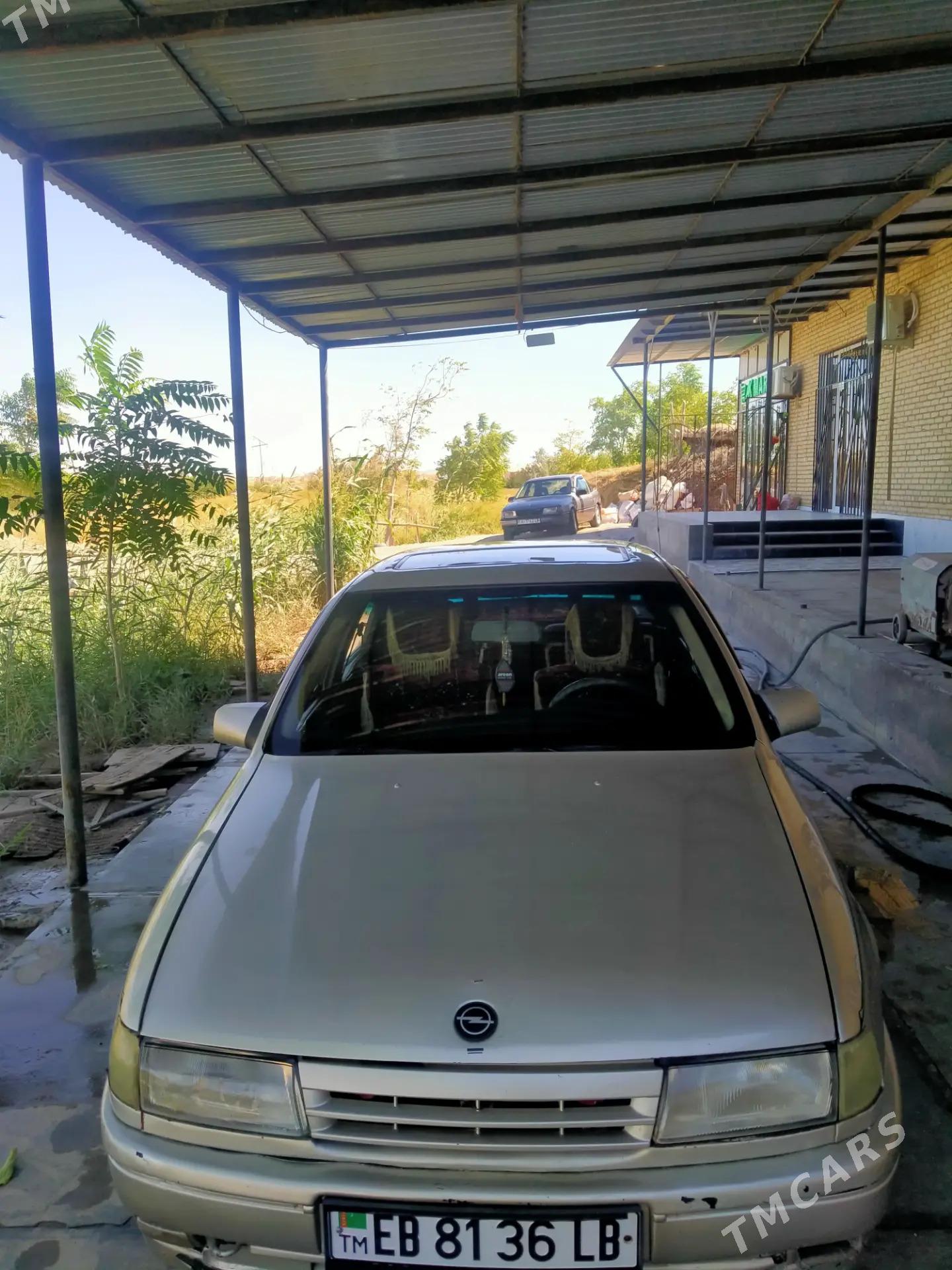 Opel Vectra 1992 - 36 000 TMT - Фарап - img 5