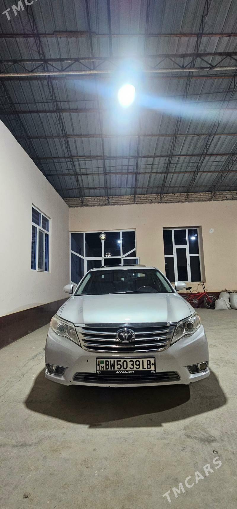 Toyota Avalon 2011 - 340 000 TMT - Туркменабат - img 7