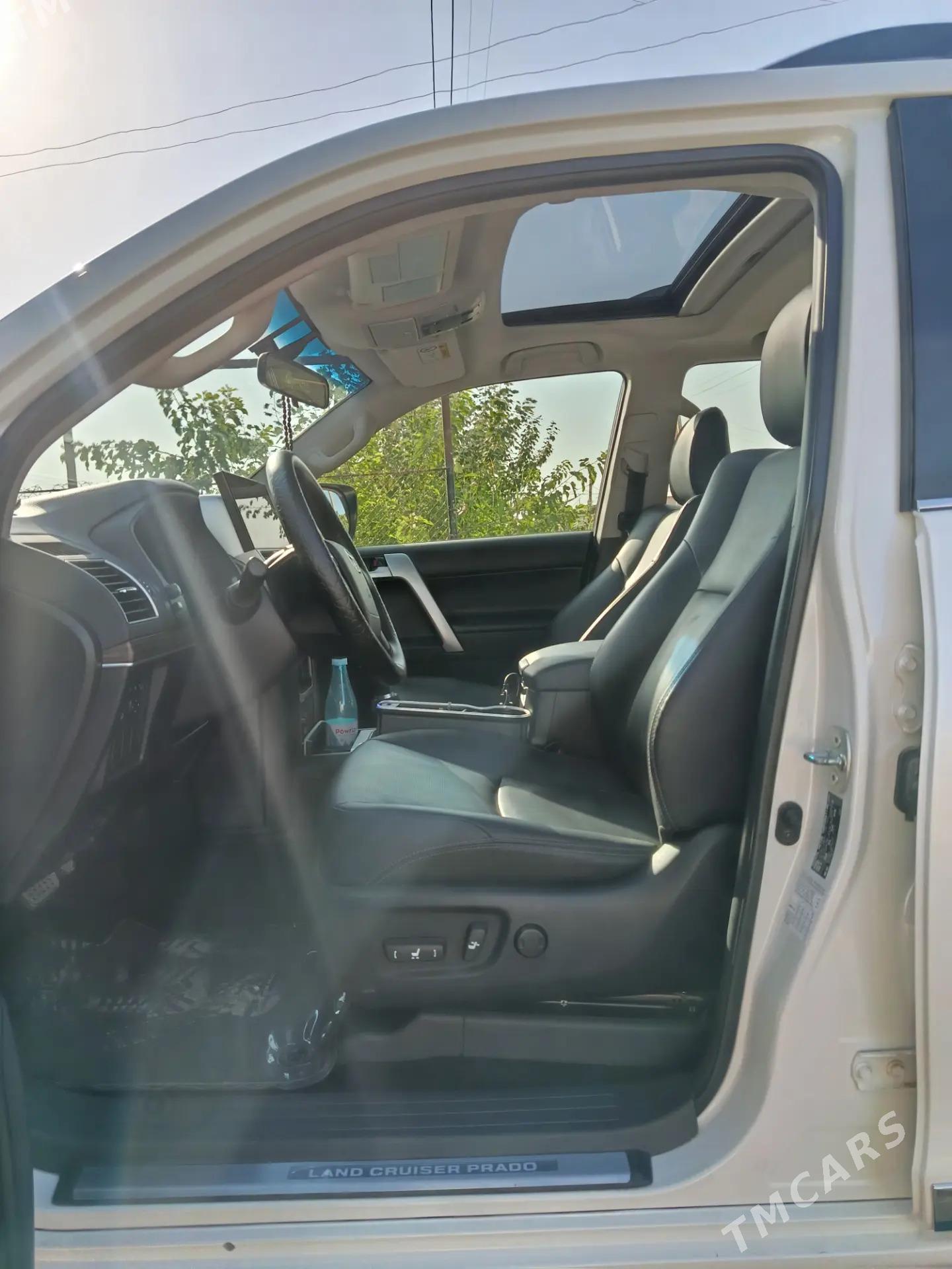 Toyota Land Cruiser Prado 2022 - 1 000 000 TMT - Кёнеургенч - img 8