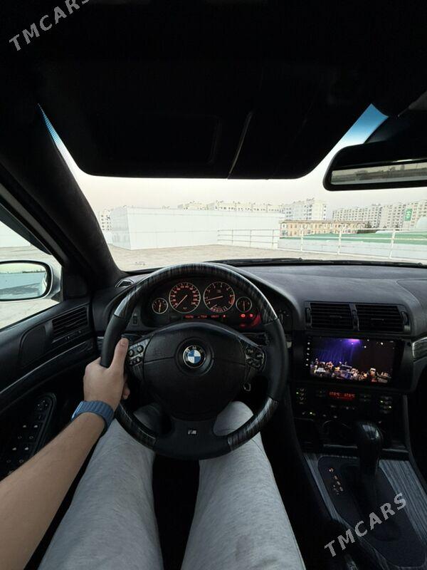 BMW E39 2000 - 155 000 TMT - Aşgabat - img 9