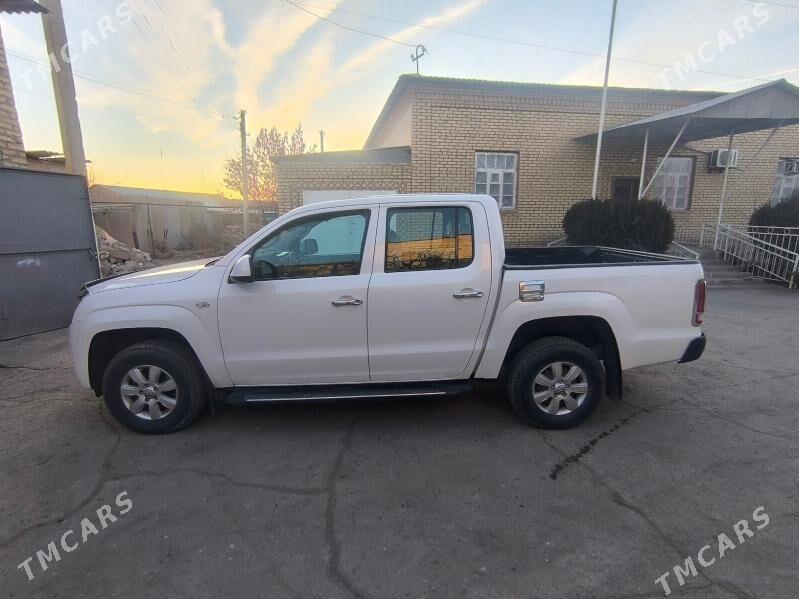 Volkswagen Amarok 2011 - 185 000 TMT - Daşoguz - img 3