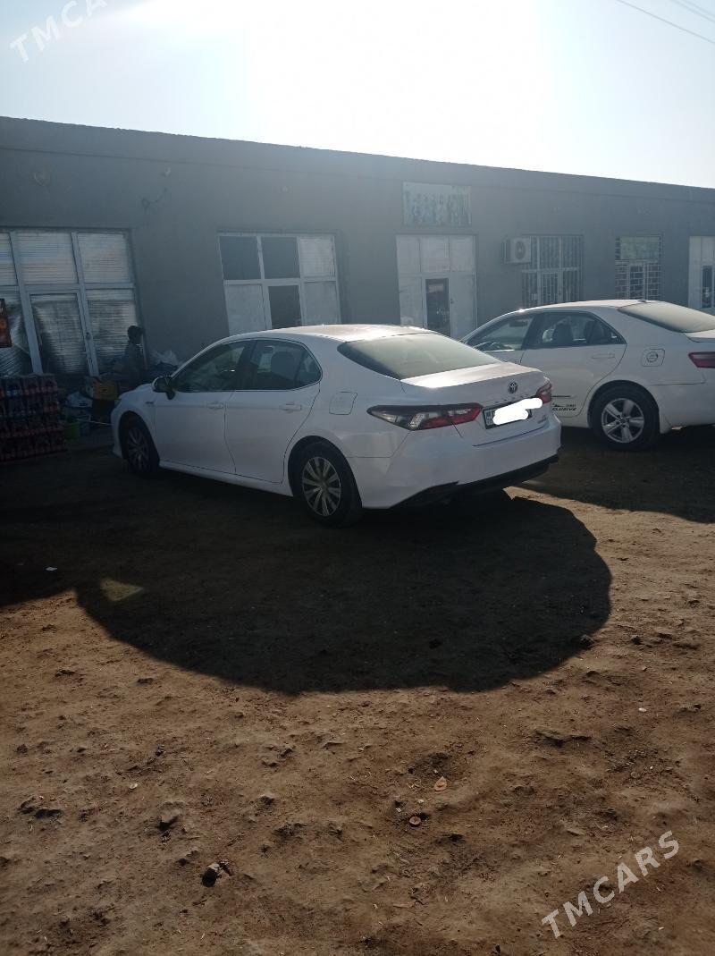 Toyota Camry 2021 - 215 000 TMT - Гурбансолтан Едже - img 2