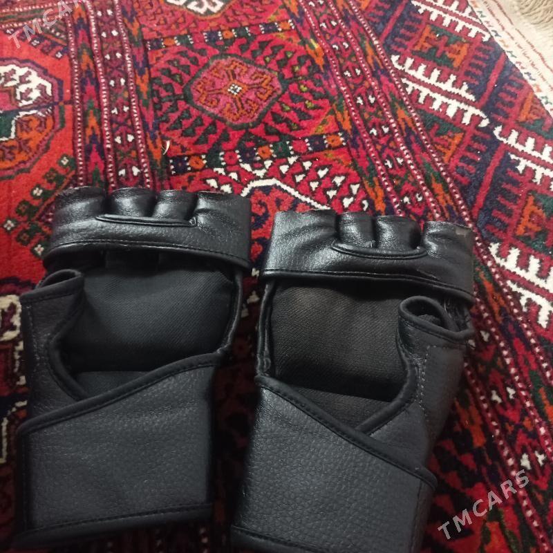 Perçatka venum - Köşi - img 2