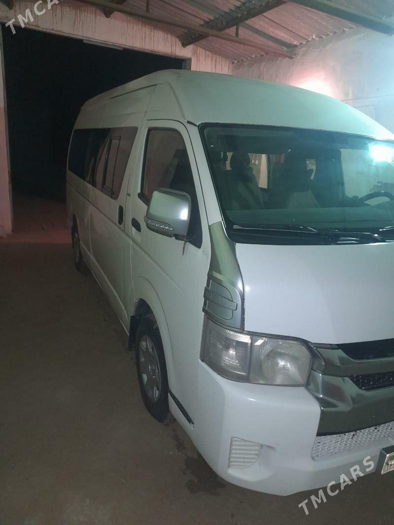 Toyota Hiace 2007 - 300 000 TMT - Balkanabat - img 9