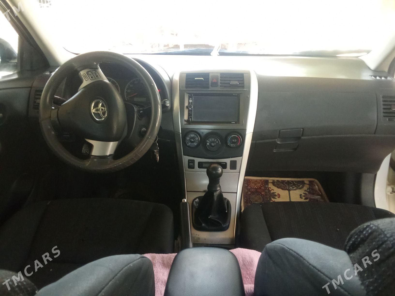 Toyota Corolla 2010 - 160 000 TMT - Теджен - img 6