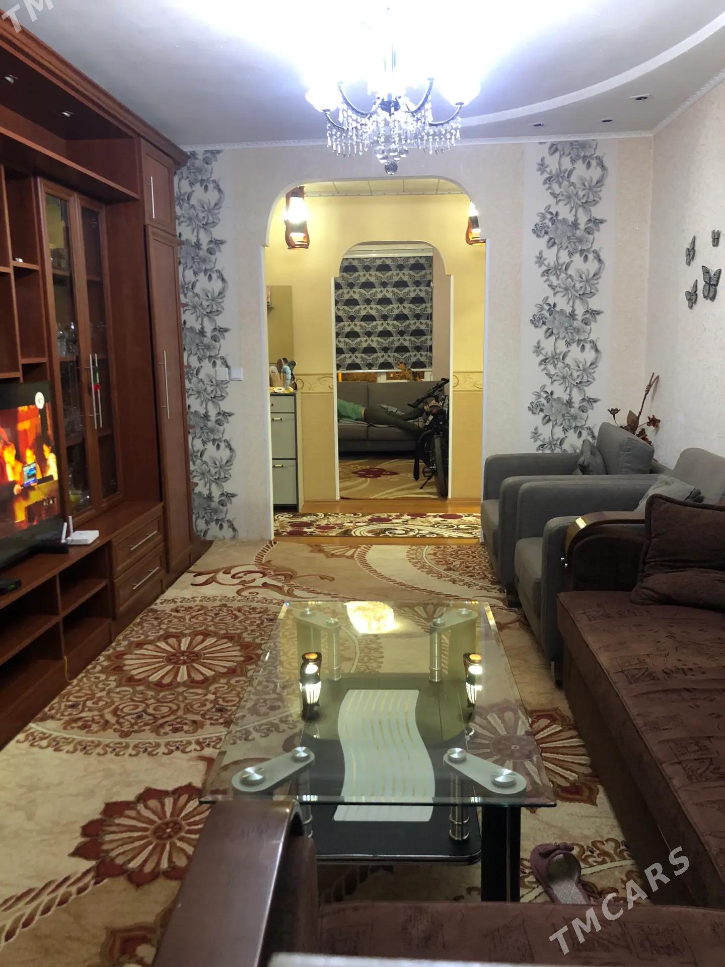 улица 1майская 4ком 4этж - Ашхабад - img 1