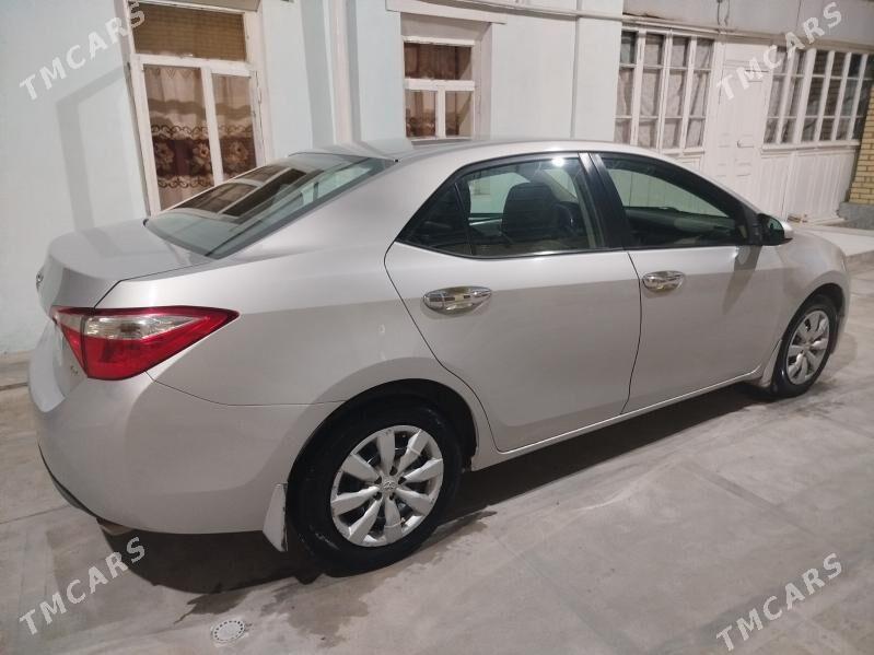 Toyota Corolla 2015 - 180 000 TMT - Мары - img 4