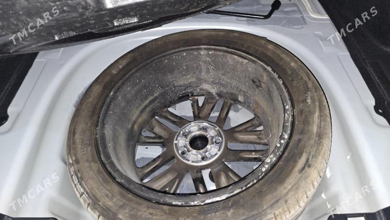 Toyota Camry 2025 - 359 000 TMT - Ашхабад - img 7