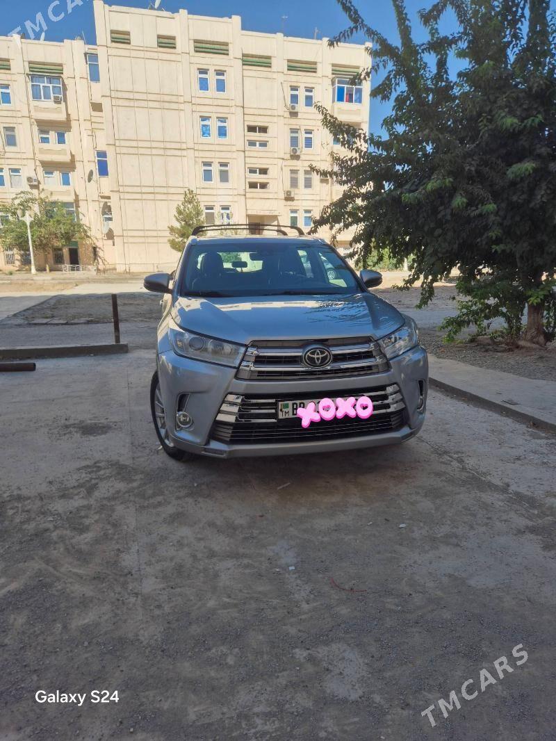Toyota Highlander 2019 - 490 000 TMT - Туркменабат - img 2