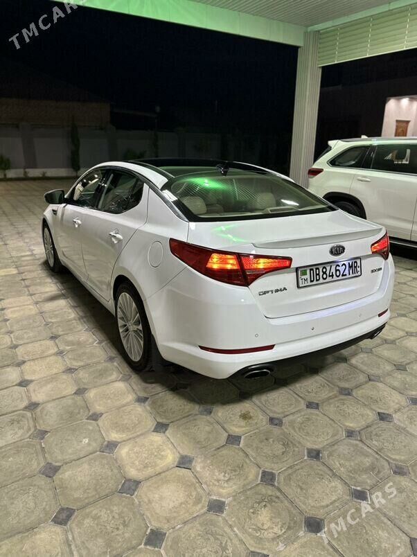 Kia Optima 2011 - 170 000 TMT - Мары - img 3
