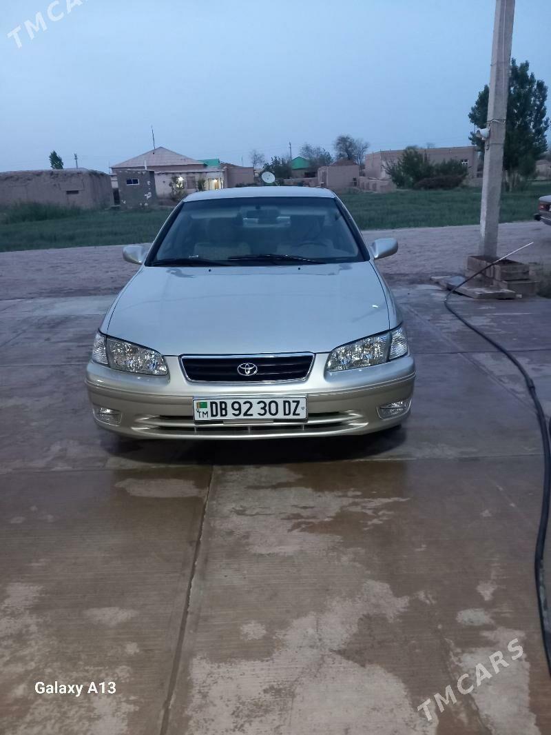 Toyota Camry 2000 - 160 000 TMT - Гурбансолтан Едже - img 3