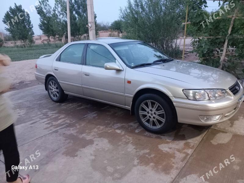 Toyota Camry 2000 - 160 000 TMT - Гурбансолтан Едже - img 2